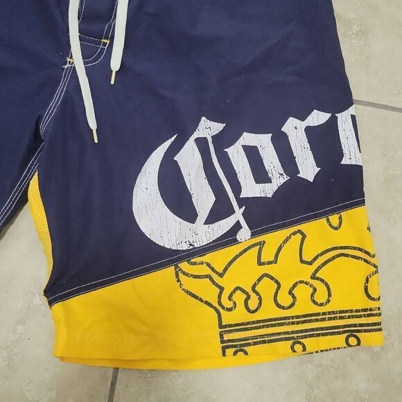 Mens swim trunks - Picture 2 of 5